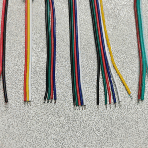 Kaablid LED-ribadele 20AWG 0.5mm2