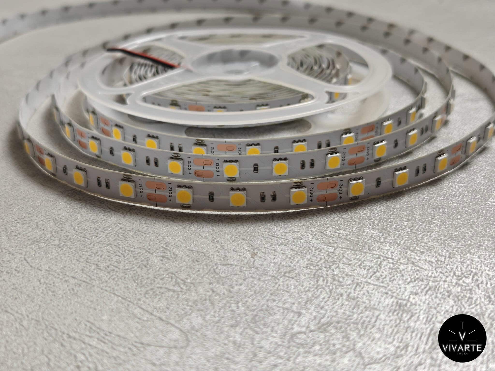 Vivarte SMD 5050 LED-riba – 60 LED/m, IP20, 12V, 3000K soe valge valgus, 7,2W/m, 5m rull
