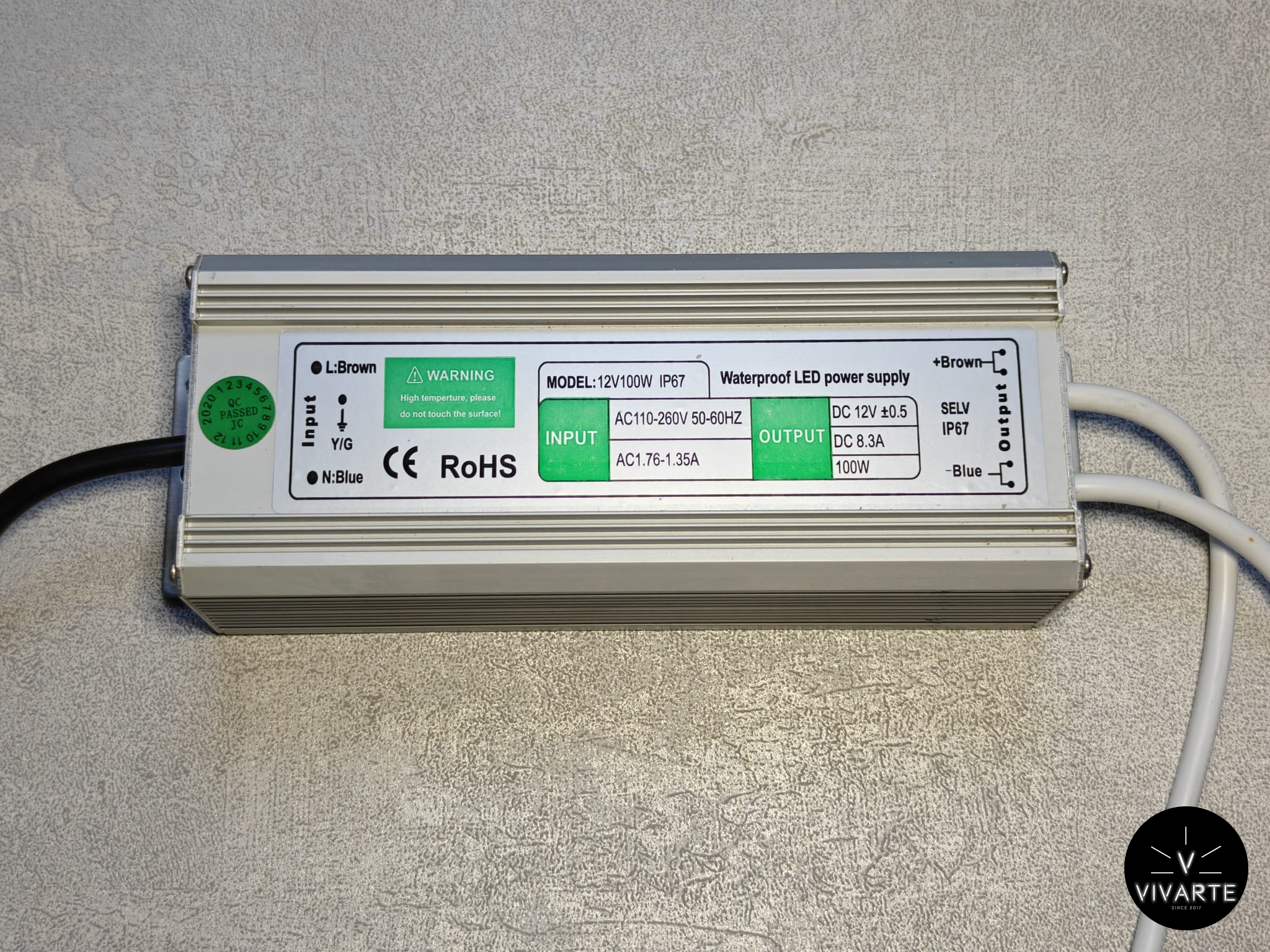 Vivarte LED-toiteplokk 12V / 24V IP67 – veekindel alumiiniumkorpus ja väljundjuhtmed