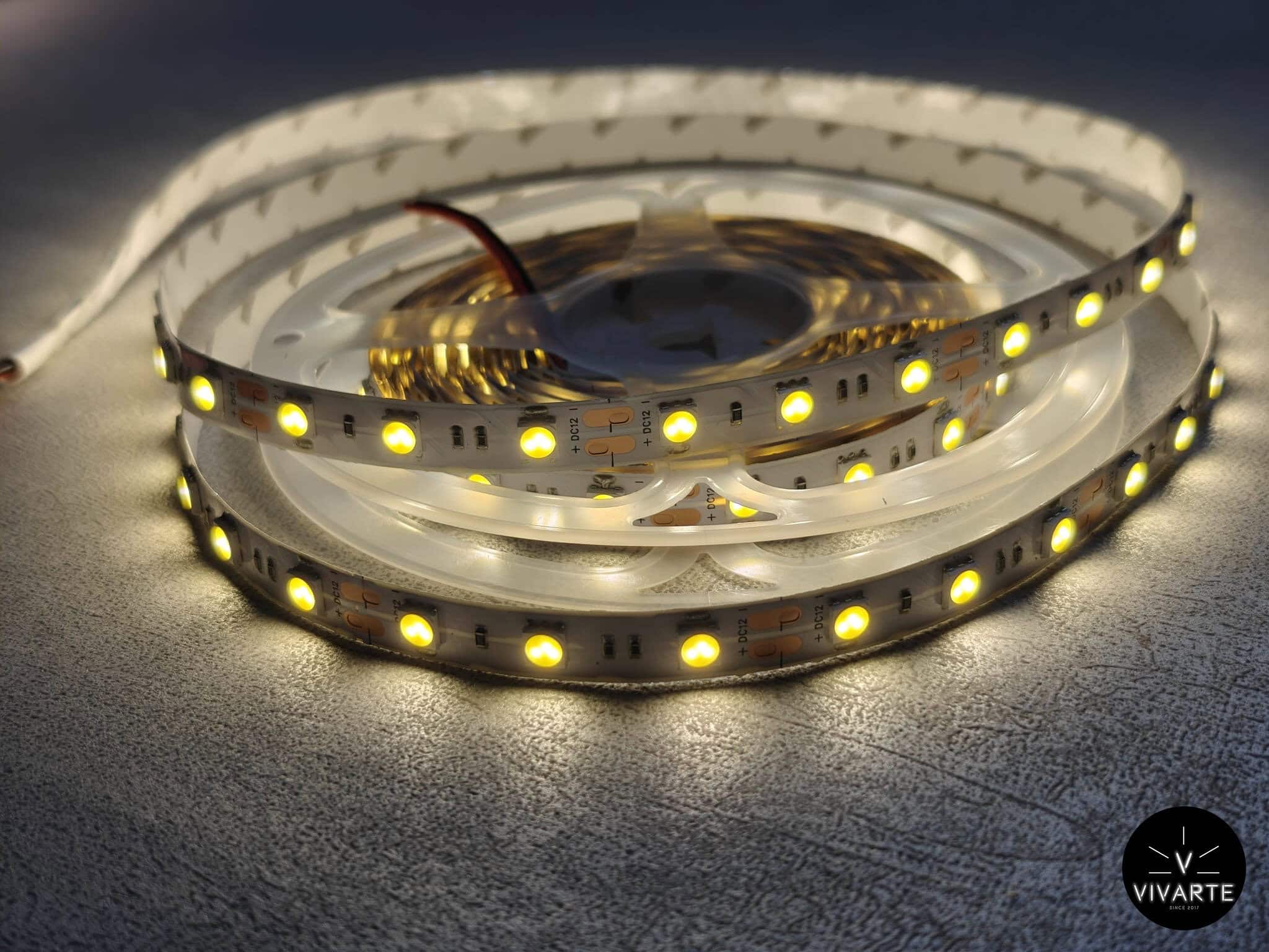 SMD 5050 LED-riba 12V, IP20, 60 LED/m, 7,2W/m, 5 m rull valgustusega