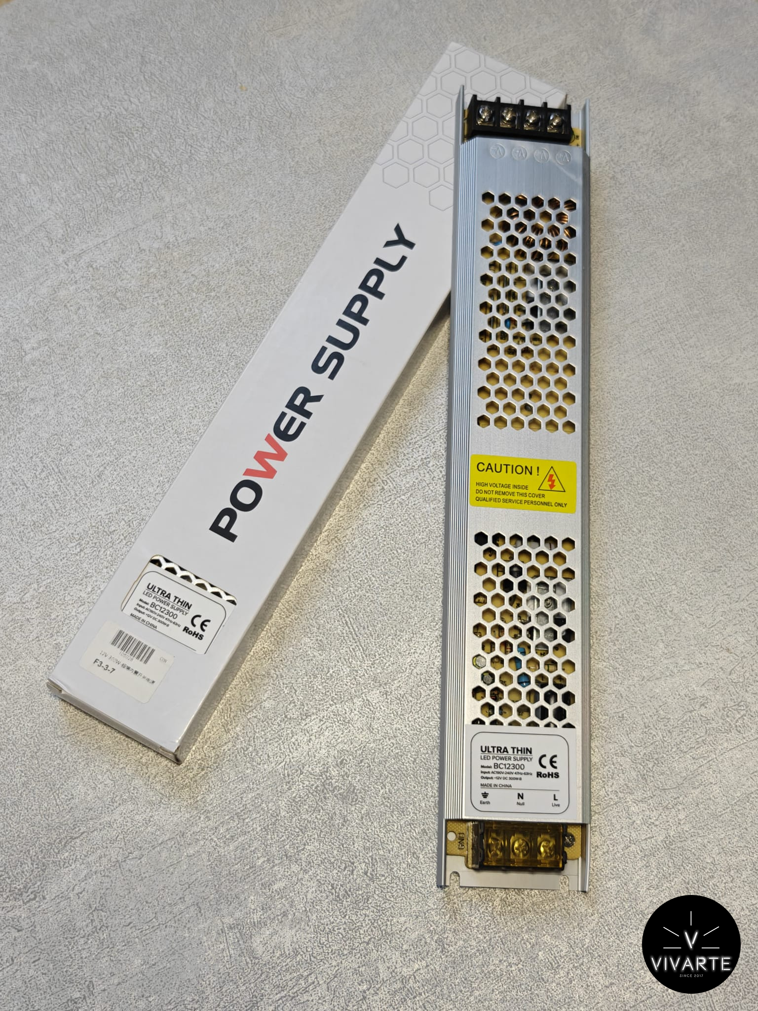 Õhuke alumiiniumkorpuses LED-toiteplokk 12V IP20 – paigaldamiseks kuivadesse siseruumidesse