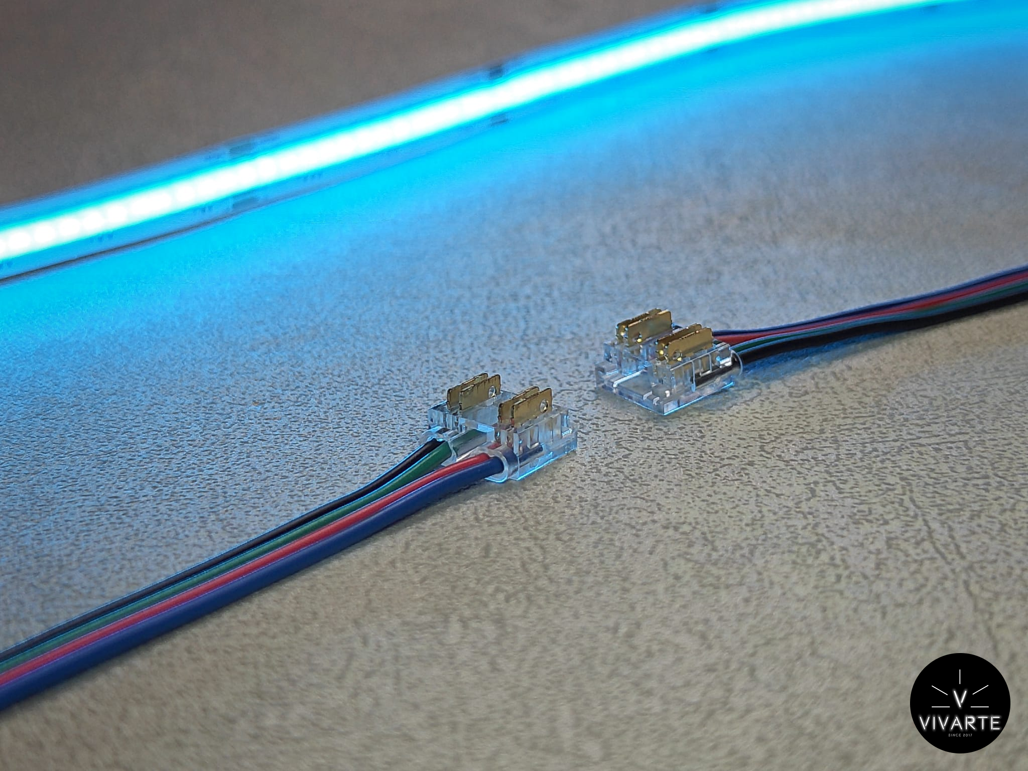 FCOB RGB LED-riba kiirkinnitused – 4PIN RGB kaabel ↔ 10 mm riba, läbipaistev klips – Vivarte